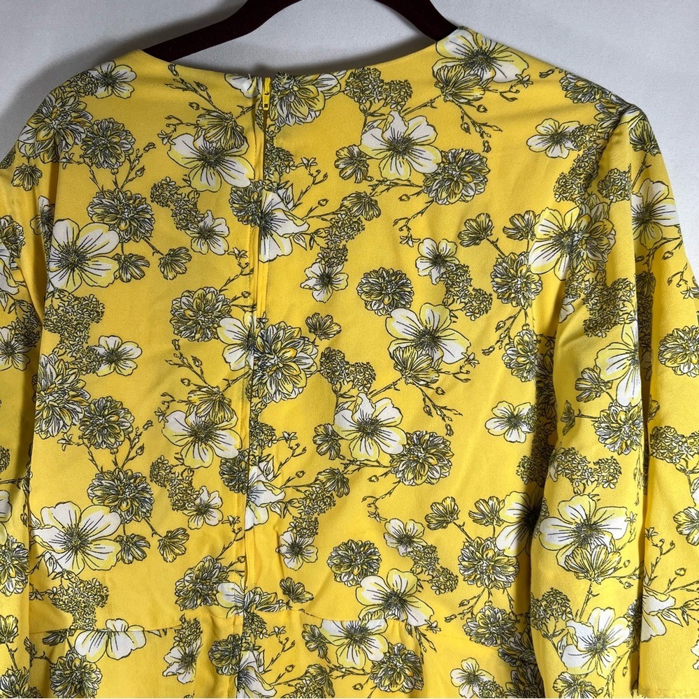 Torrid‎ Yellow Floral Print Georgette Wrap Midi Dress Size 24 - Picture 6 of 11